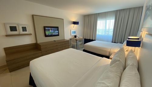 Standard Room, 2 Queen Beds, Balcony