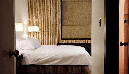 Standard Room, 1 Queen Bed