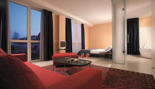 Club Quadruple Room