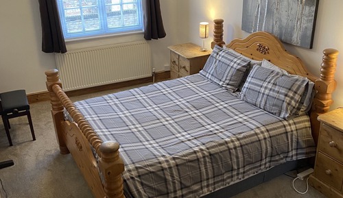 Family House, Ensuite (The Old Rose & Crown)