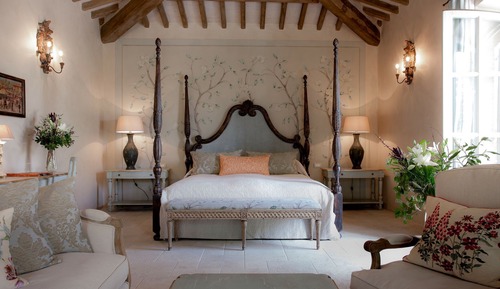Suite, Garden Area (Dea Feronia)