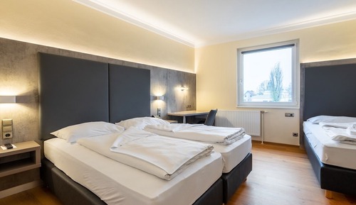 Basic Triple Room, Non Smoking