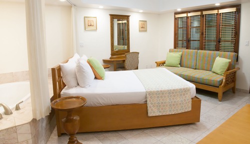 Studio Suite, 1 Queen Bed