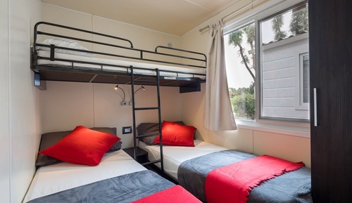 Superior Mobile Home, 2 Bedrooms
