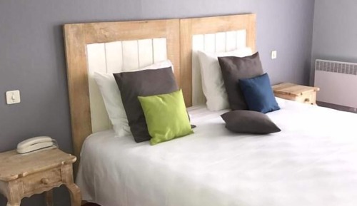 Standard Double Room, Garden View