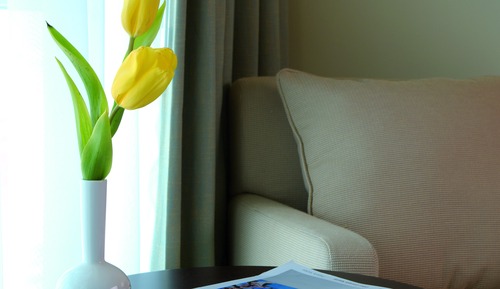 Deluxe Suite, 1 King Bed, Pool View