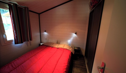Cottage (For 6 People)