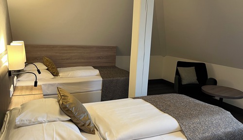 Business Twin Room (18qm 3rd floor)