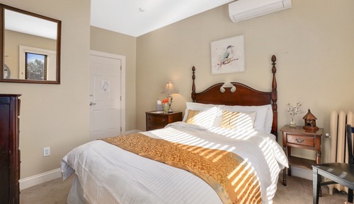 Room #6 -The Aviary - Full