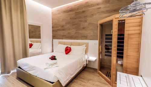 Honeymoon Room, Jetted Tub (sauna)
