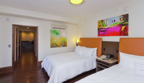 Two Bed Queen Junior Suite