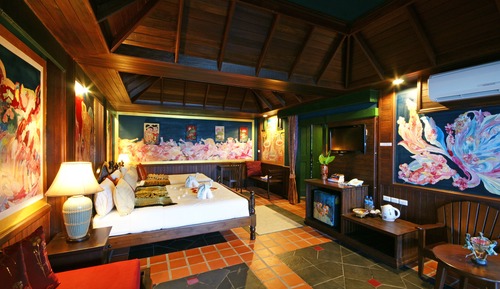 Imperial Jacuzzi Room