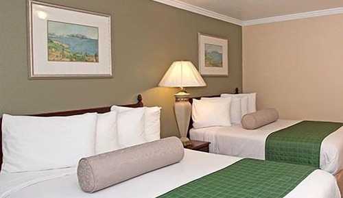 Standard Room, 2 Queen Beds, Non Smoking