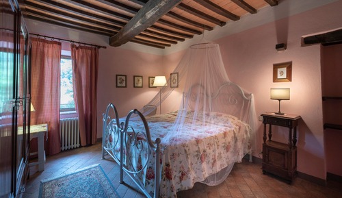 Apartment (PETTIROSSO)