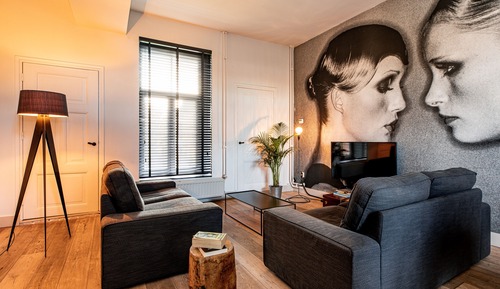 Appartement with shower in coach house 2-6p