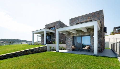 Luxury Suite, Pool Access, Sea View