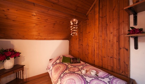Family Apartment, 2 Bedrooms, 2 Bathrooms (Rododendro Rosso)