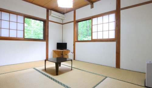 Japanese style room 6 tatami mats