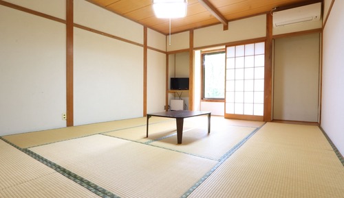 Japanese style room 10 tatami mats