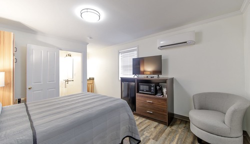 Basic Single Room, 1 Double Bed