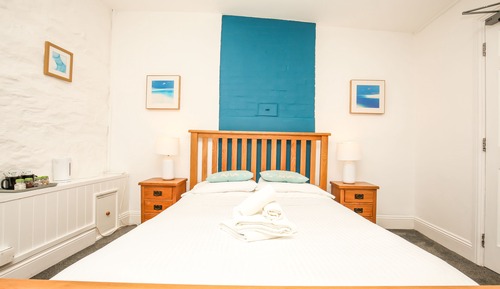 Double Room, Ensuite, Sea View (Room 1 Large)