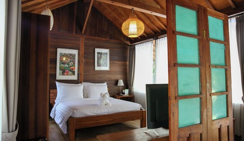 Deluxe Double Room, Garden View