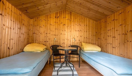 Cabin (2 Beds)