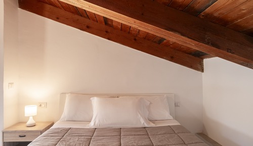 Economy Double Room, Pool View, Tower