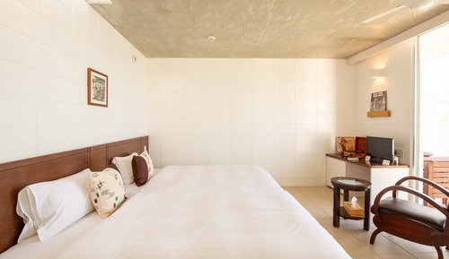 Hollywood Twin Room