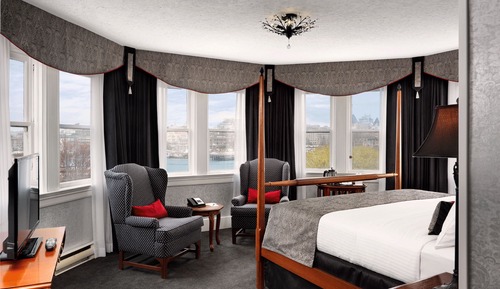 Premium Room