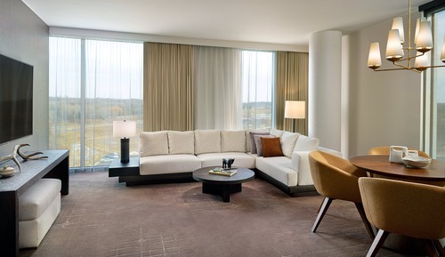 Deluxe Suite, 1 King Bed