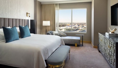 Deluxe Room, 1 King Bed, Accessible
