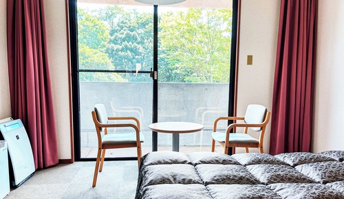 Basic Twin Room, Non Smoking