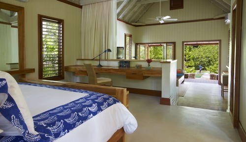 One Bedroom Lagoon Villa