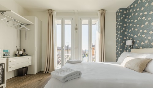 Deluxe Double Room, Balcony
