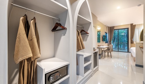 Deluxe Room Panoramic View
