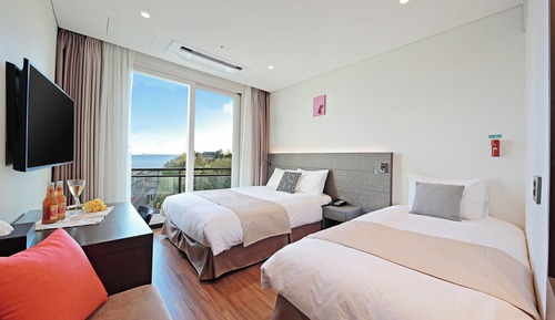 [Breakfast 2+1 Event] Premier Family Twin Room - Breakfast 2+1 (Weekdays)