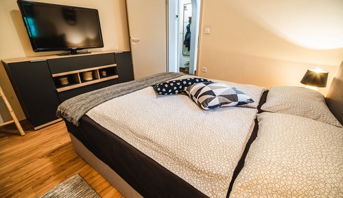 Apartment (One bedroom apartment)