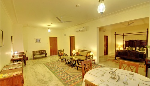 Large Suite