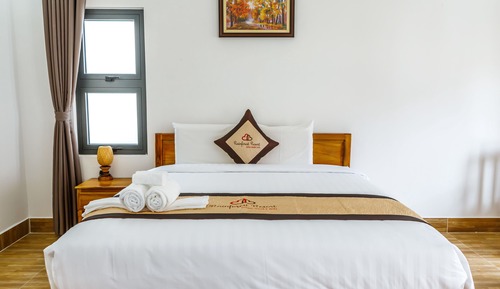 Deluxe Double Room, Garden View