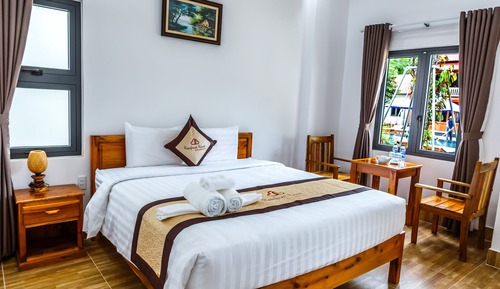 Deluxe Double Room, Pool View