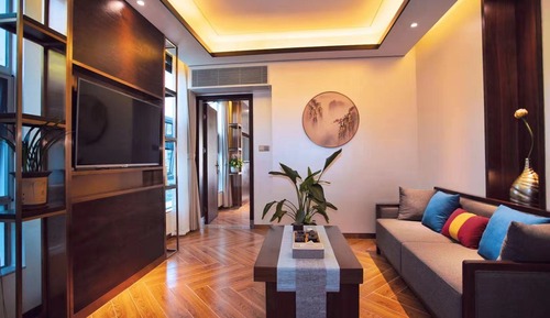 Courtyard Suite