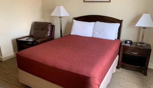 Standard Room, 1 Queen Bed, Accessible