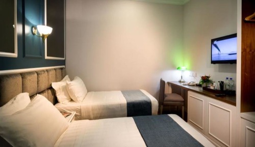 Delxue Twin Room WIthout Window