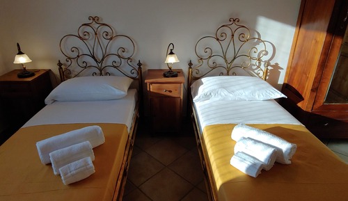 Villa, 2 Bedrooms, Kitchen, Poolside