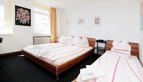 Economy Triple Room, Shared Bathroom