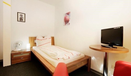 Standard Single Room, Ensuite