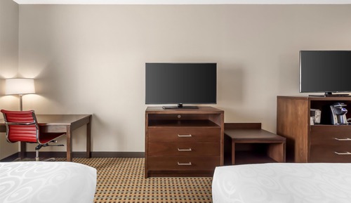 Suite, 2 Queen Beds, Non Smoking, Microwave
