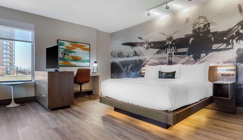 Suite, 1 King Bed, Non Smoking