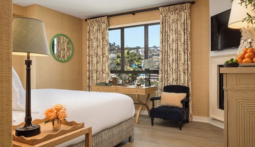 Comfort Room, Accessible